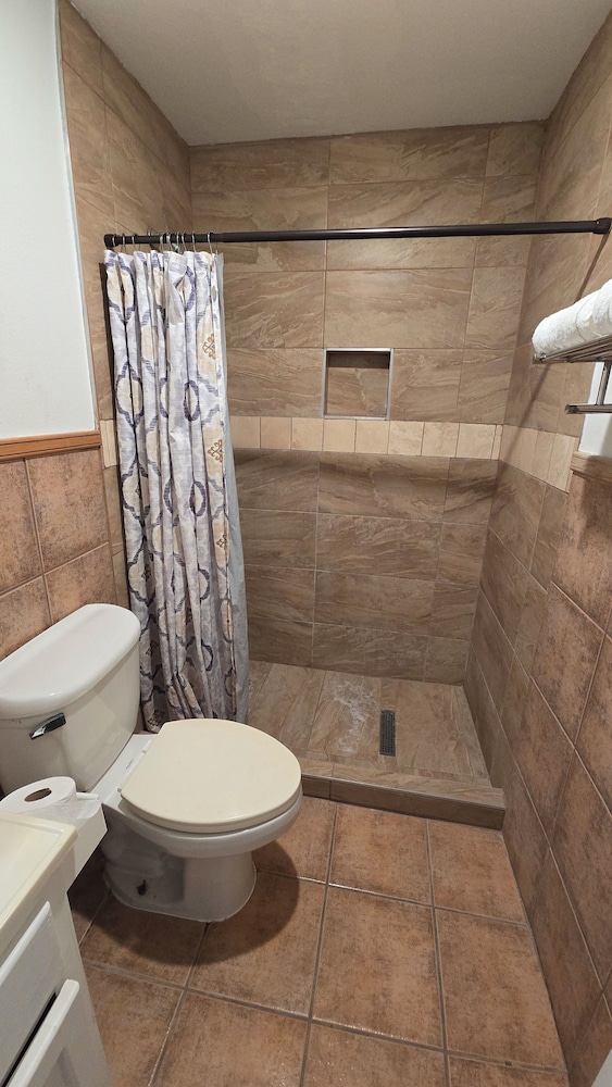 Comfort Room, 1 Bedroom, Pool View photo 3