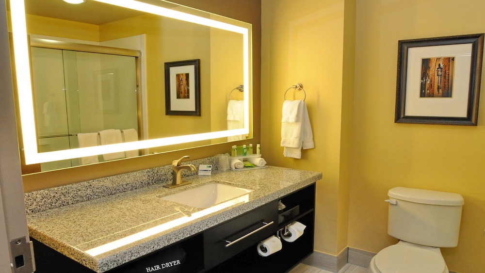 Holiday Inn Express Covington-Madisonville by IHG, 사진 2