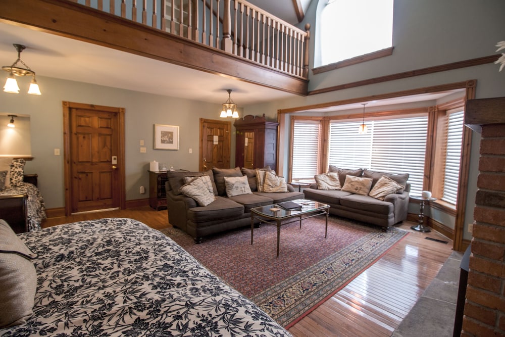 Superior Cottage, Multiple Beds photo 1