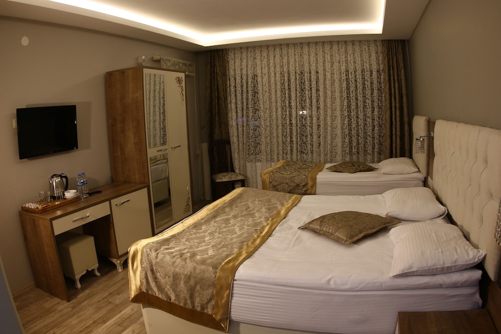 Business Triple Room photo 3