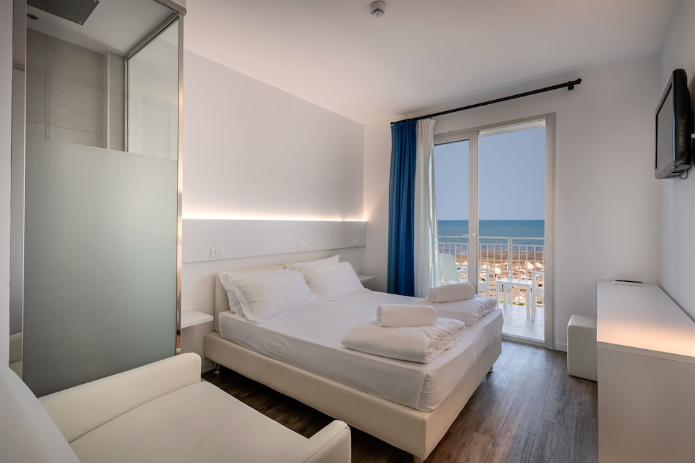 Comfort Double Room, Sea View photo 1