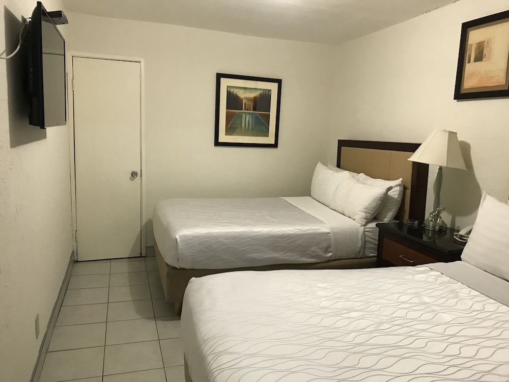 Double Room, 2 Double Beds