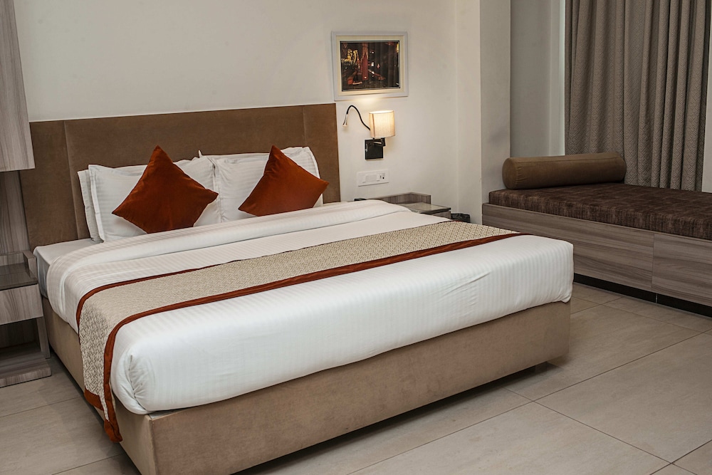 Premium Room - Photo 7