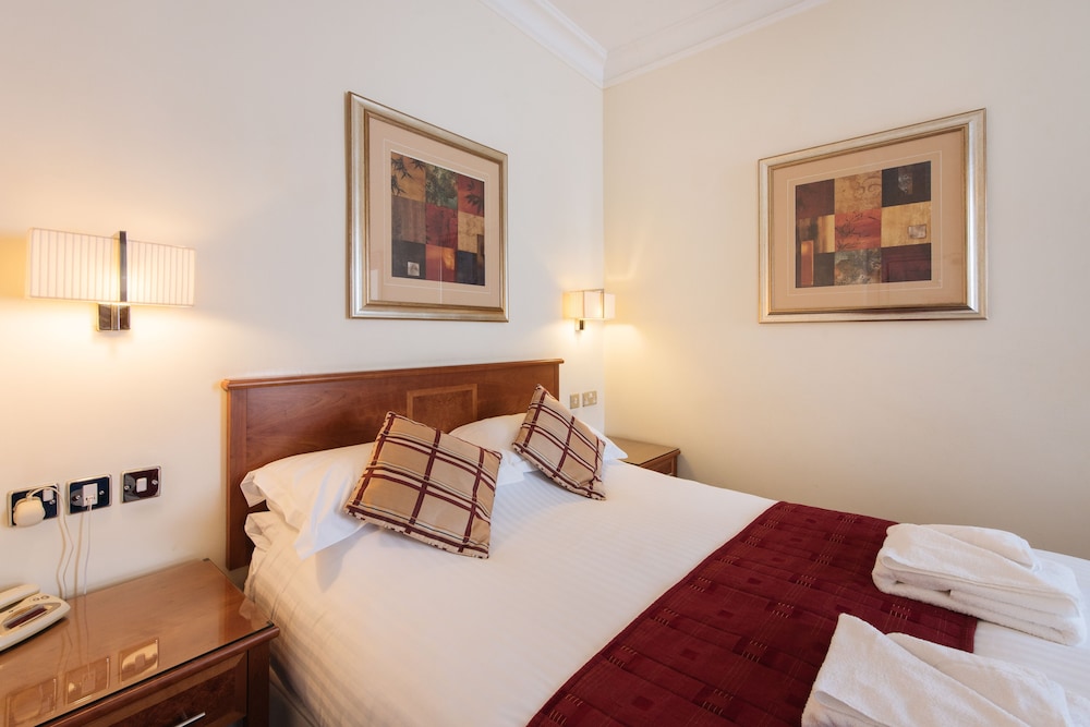 Classic Double or Twin Room