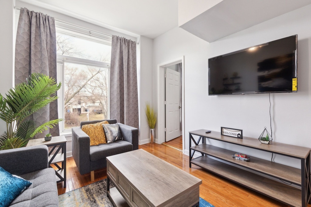 Condo, 4 Bedrooms