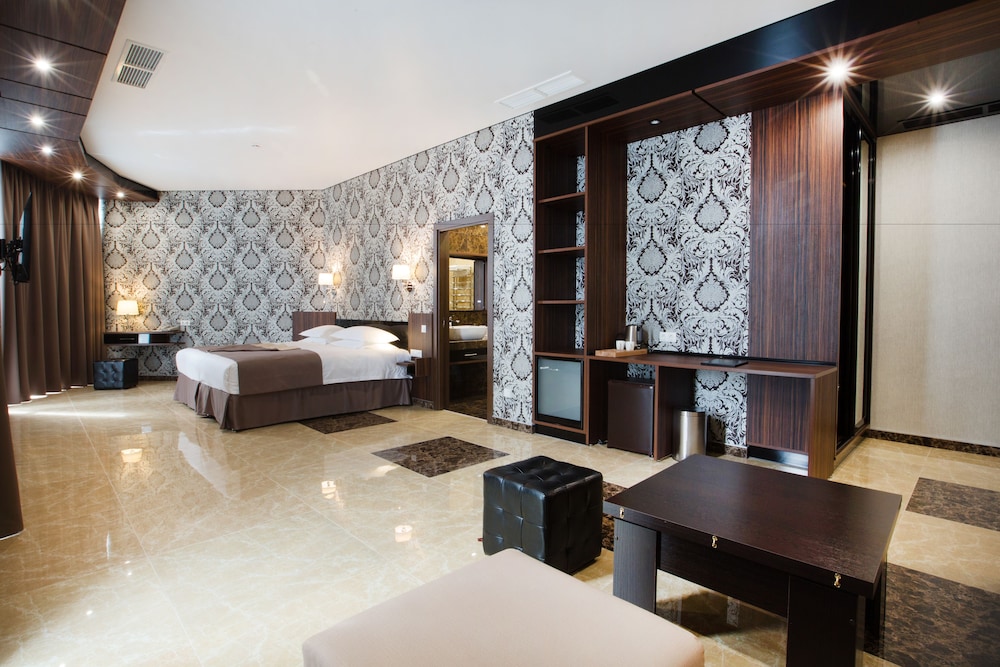 Suite (Lux3) photo 1