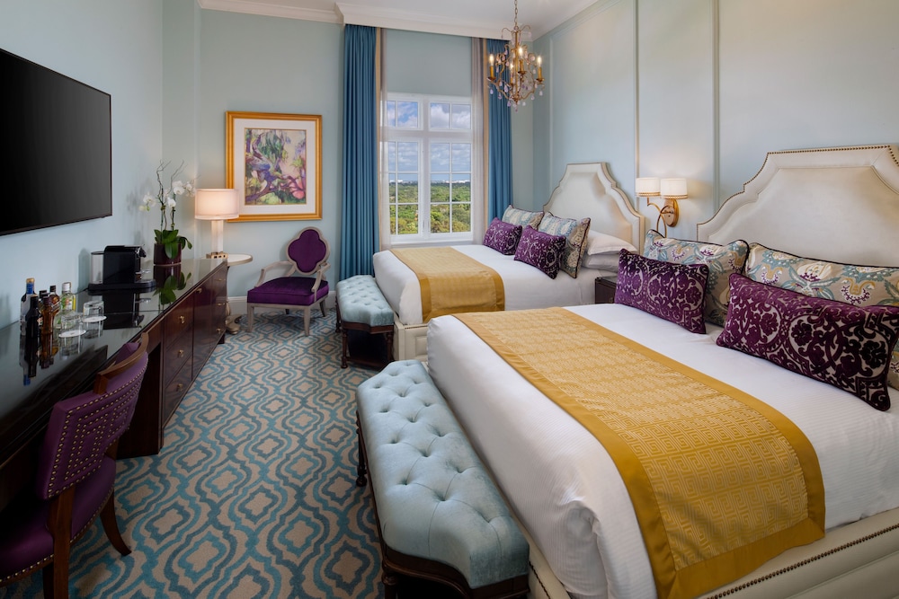 Suite, Multiple Beds (Venetian)
