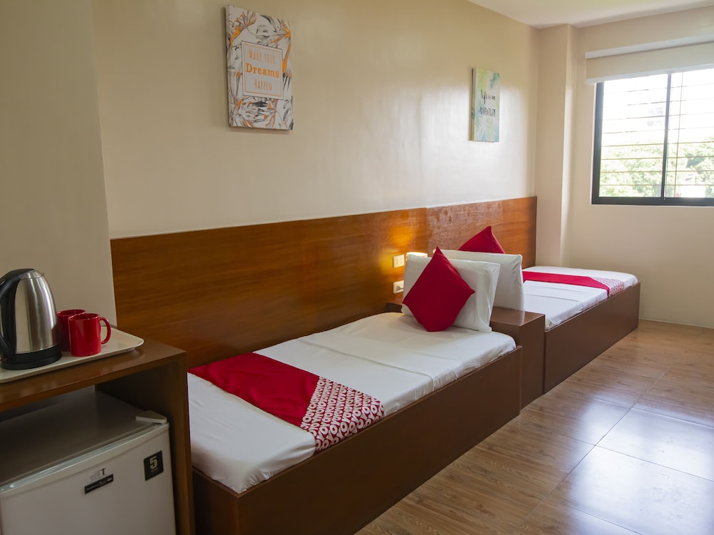 Deluxe Twin Room - Photo 7