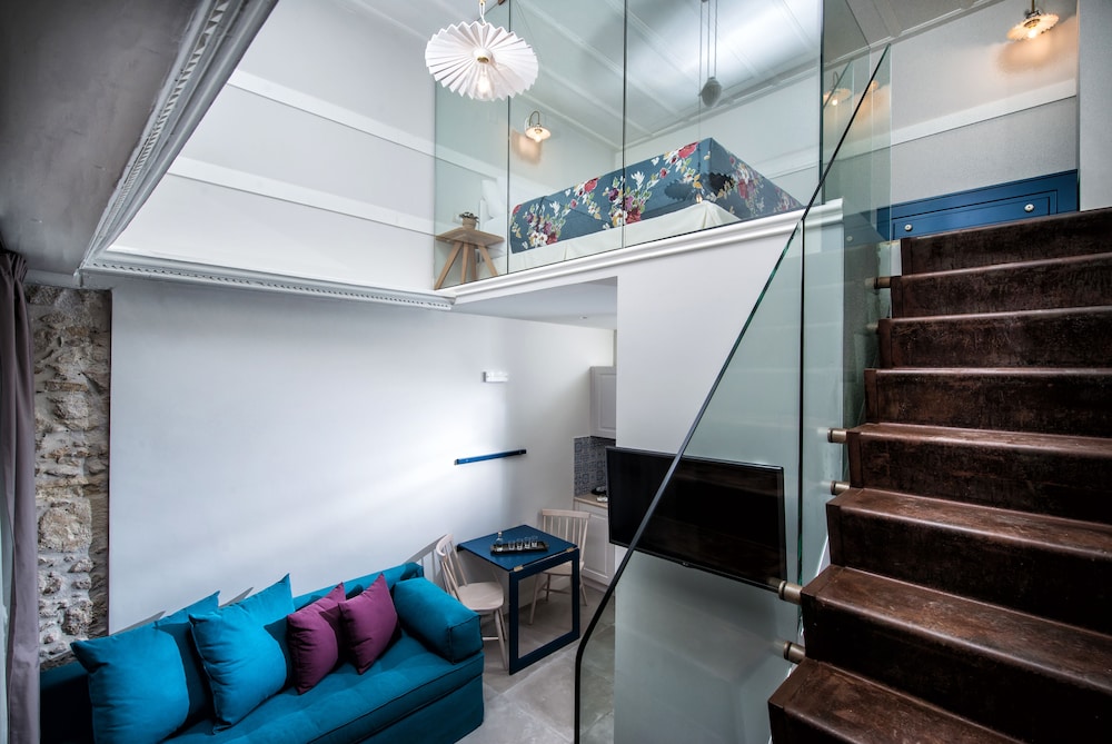 Superior Room, City View (Maisonette)