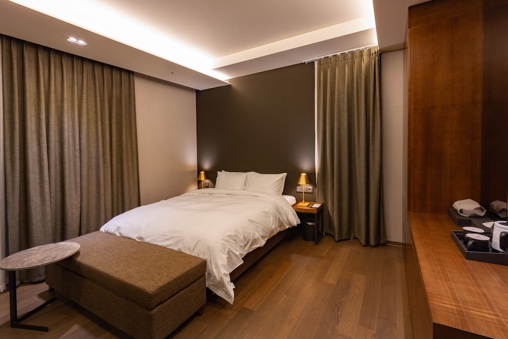Royal Suite photo 1
