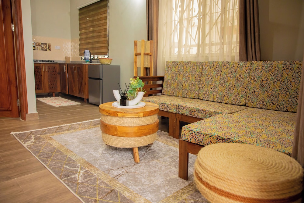Executive Suite, Balcony, Garden View