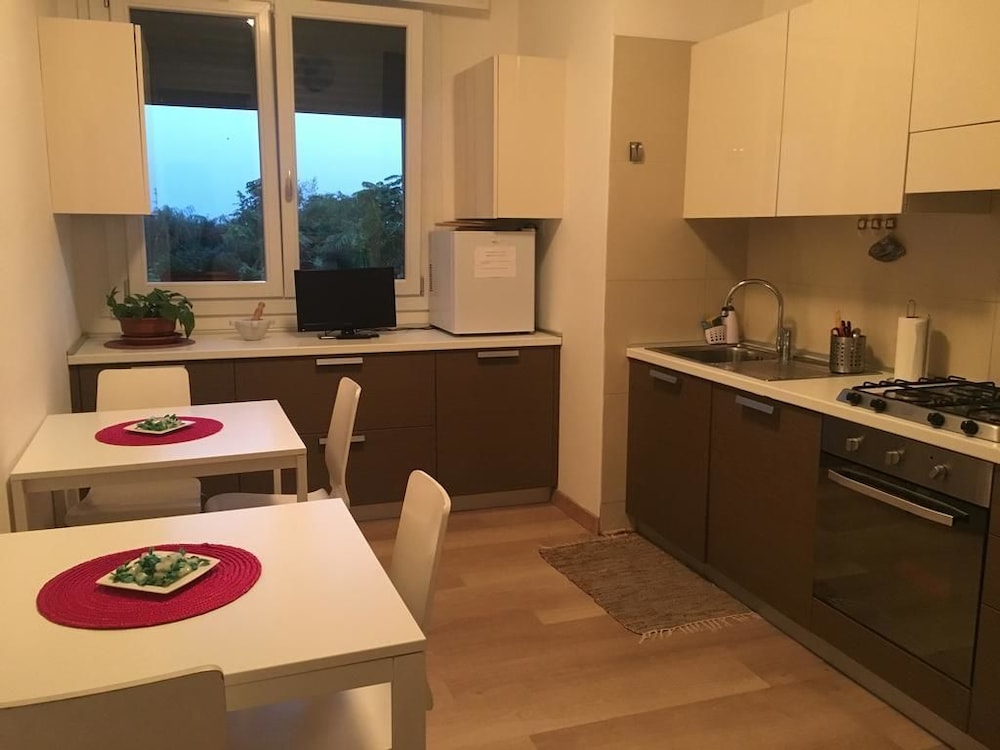 Single Room, 1 Large Twin Bed