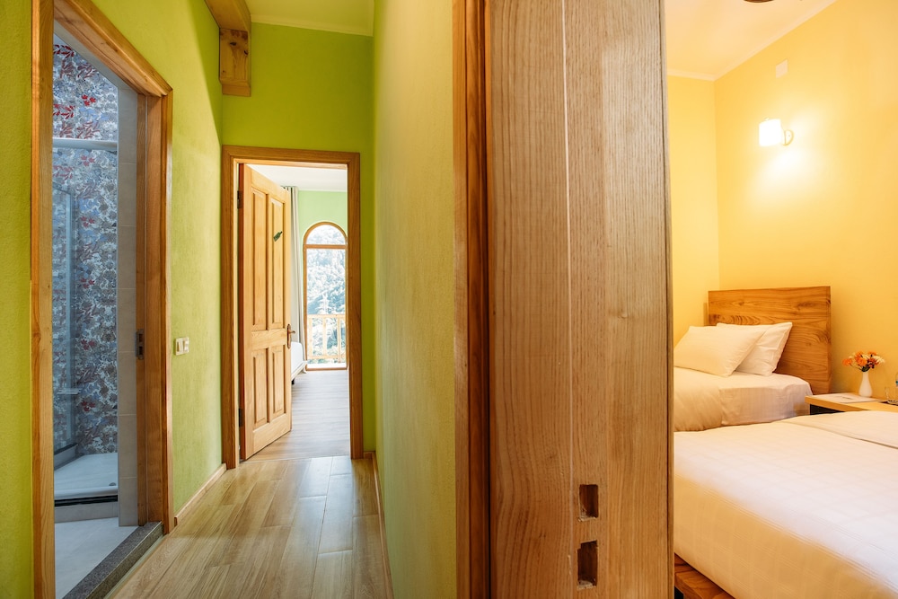Classic Double Room photo 3