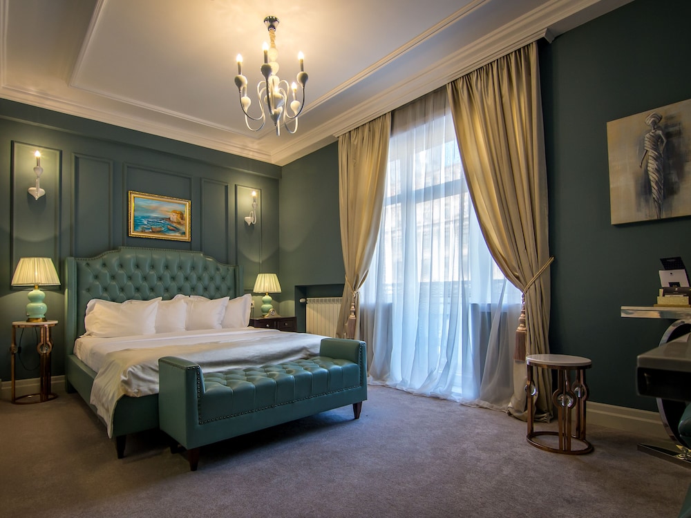 Deluxe Double Room, 1 King Bed - Photo 7