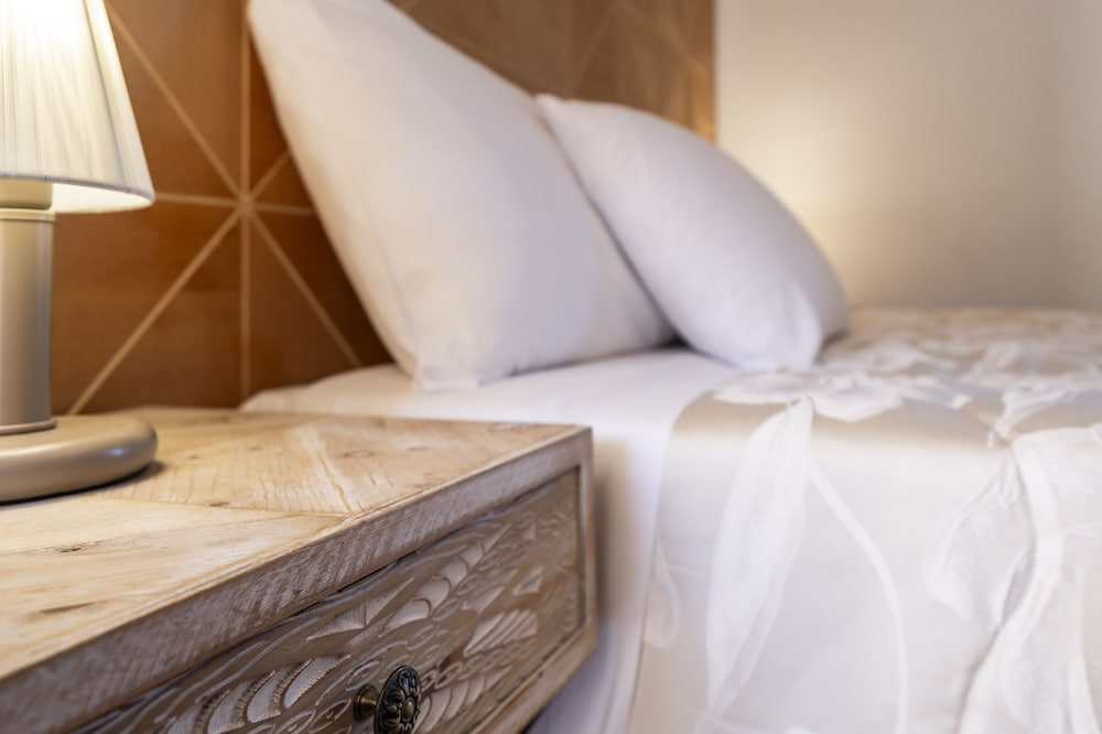Standard Double Room - Photo 5