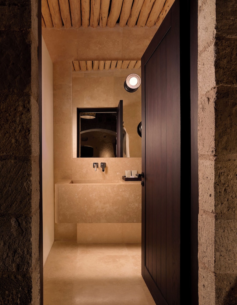 Standard Room - Photo 2