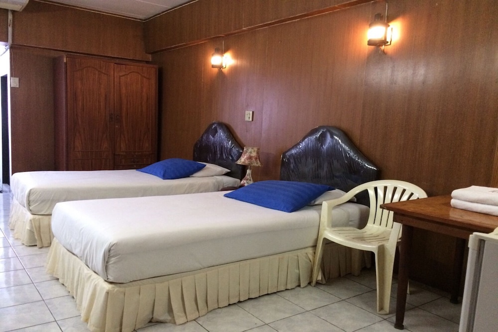 Deluxe Twin Room photo 1