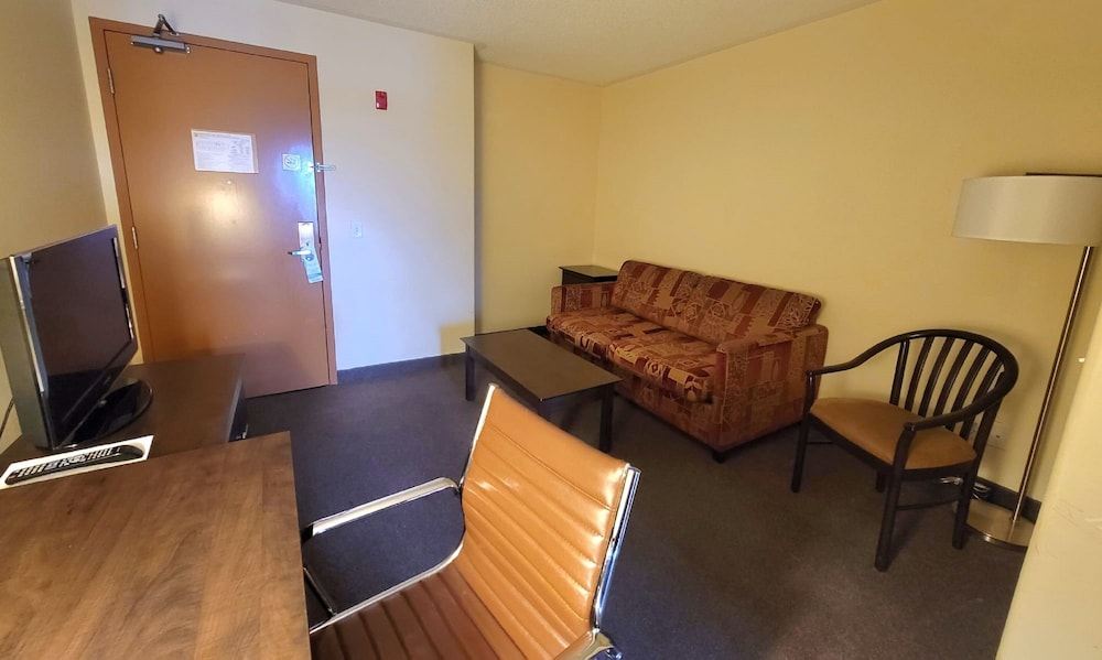 Superior Suite, 1 Queen Bed photo 2