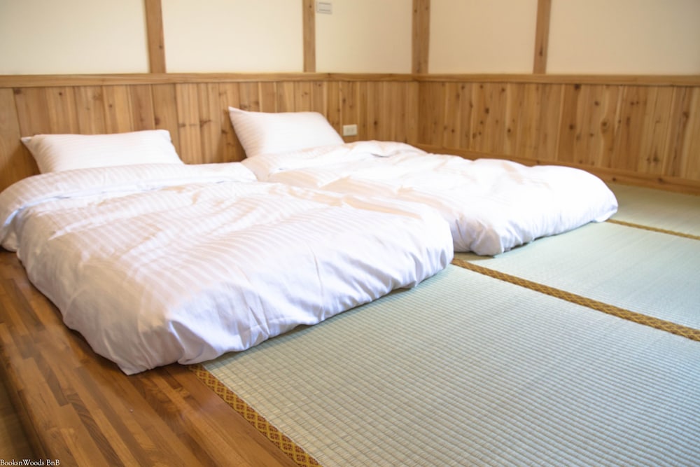 Room (Japanese Tatami) photo 1