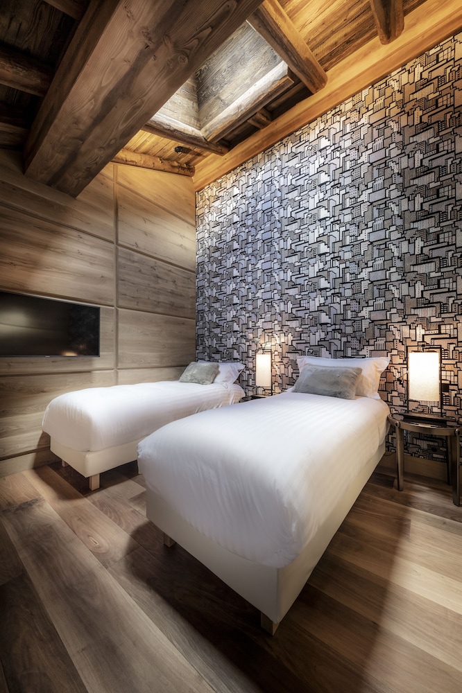 Room (Duplex bedroom 4 people) - Photo 2
