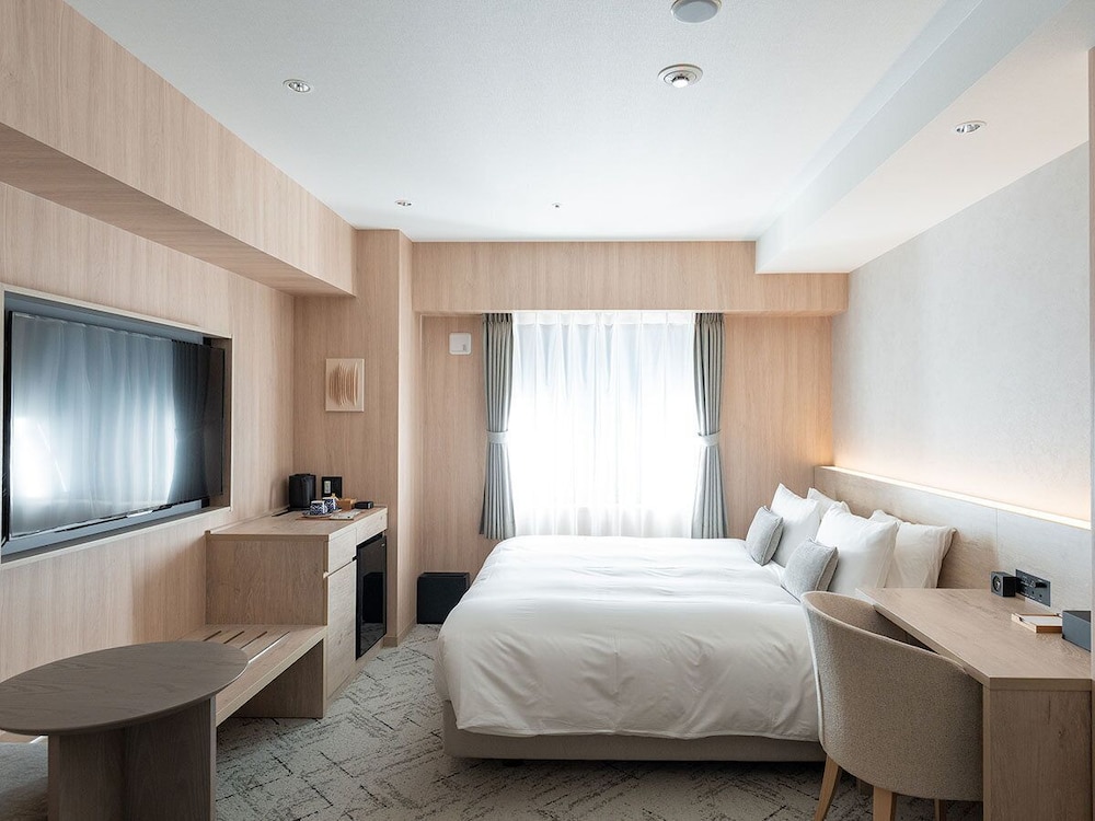 Standard Double Room, Non Smoking (universal) - Photo 1