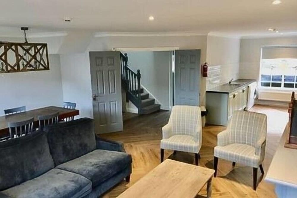 Apartment, 3 Bedrooms photo 1