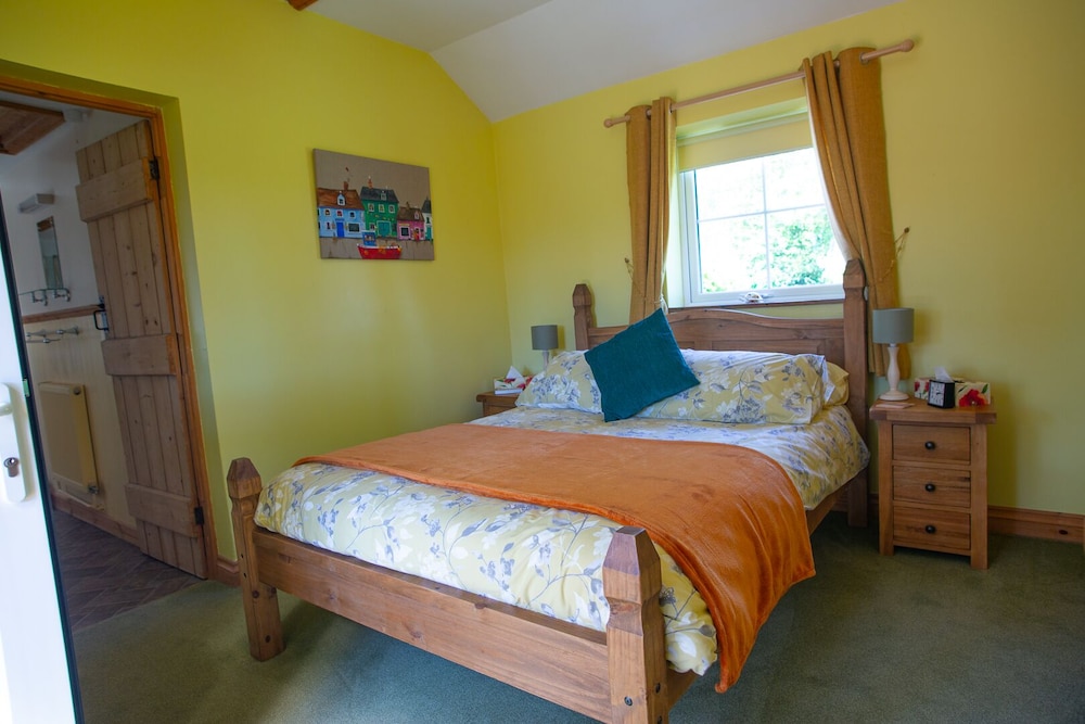 Standard Double Room, Ensuite, Garden View (The Sunrise Room) photo 1
