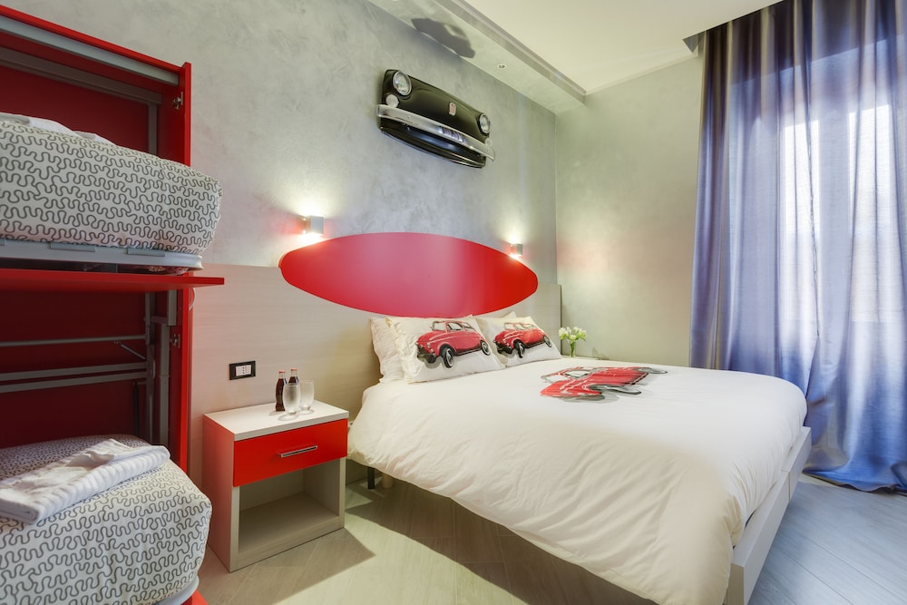 Deluxe Quadruple Room photo 1