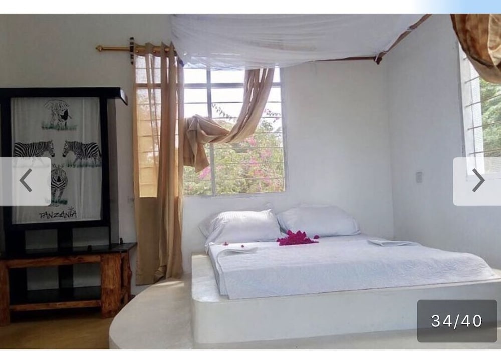 Economy Double Room, 1 Queen Bed, Non Smoking photo 1