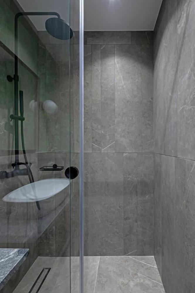 Studio Apartment with Balcony and View of the Acropolis, photo 6