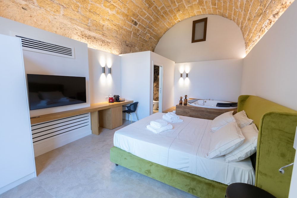 Luxury Room photo 2