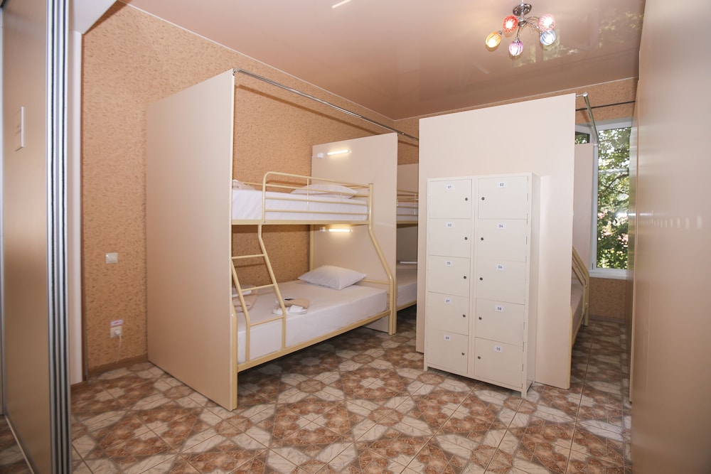 Bed In 10-Beds Dormitory photo 1