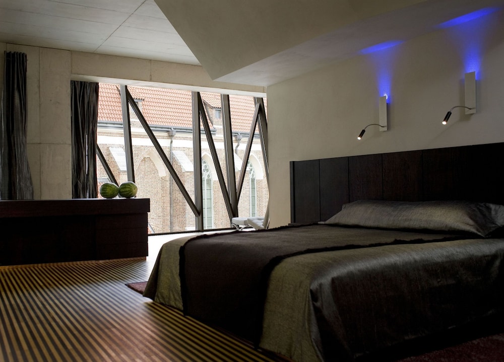 Suite (Single Use) photo 3