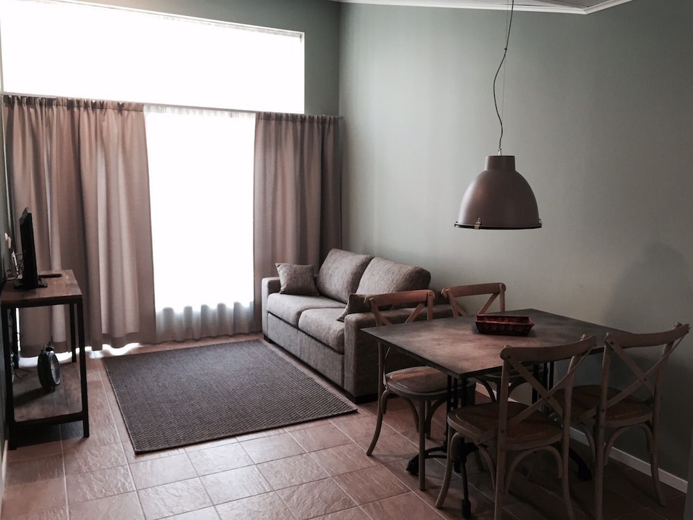 Apartment, 1 Bedroom (44m2) photo 2