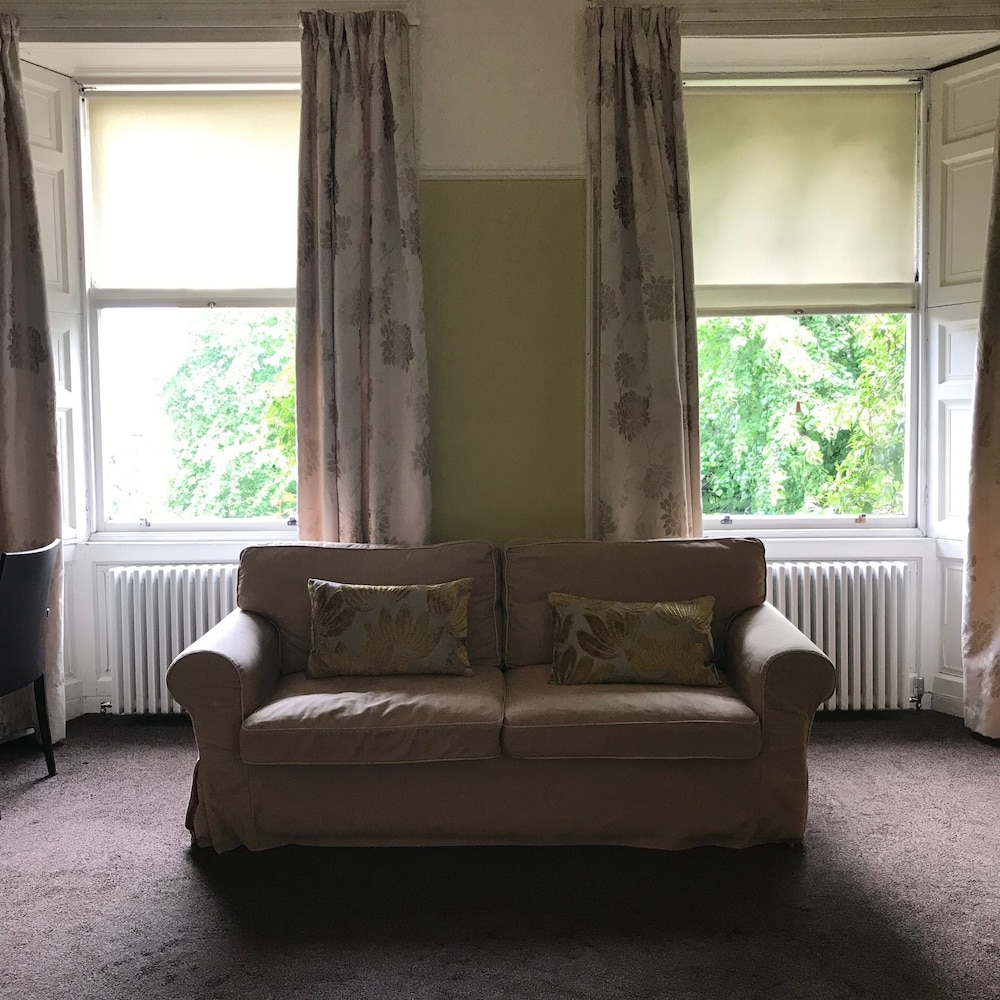 Premier Double Room, Ensuite - Photo 6