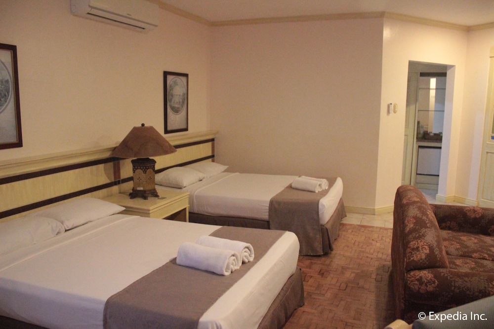 Executive Room photo 2