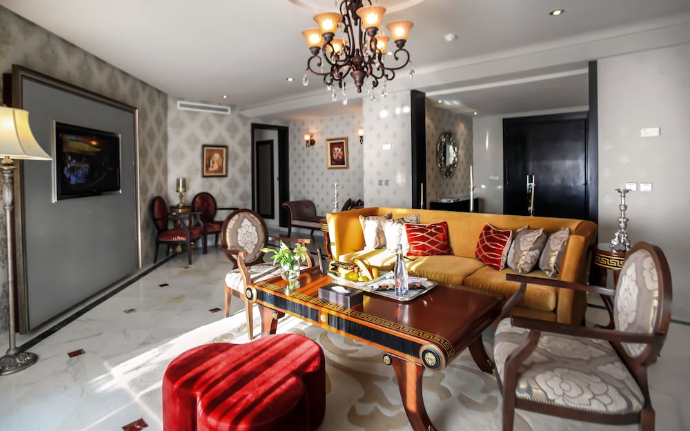 Suite Ambassador - Photo 13