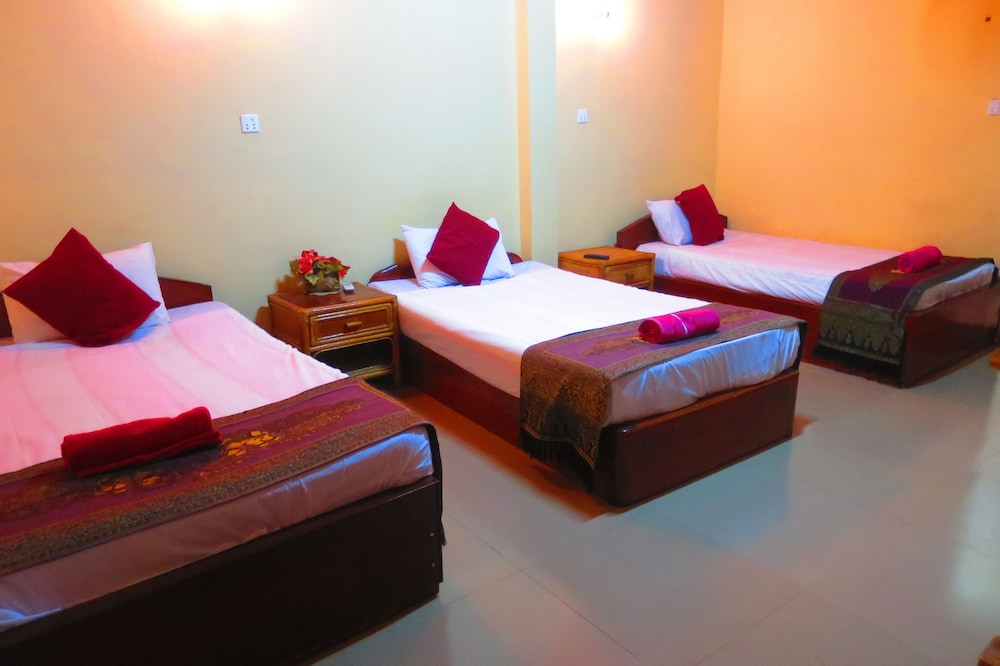 Standard Triple Room with A/C