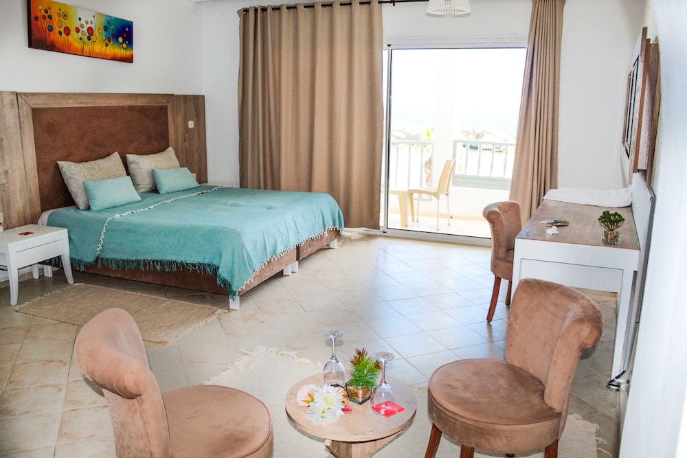 Basic Triple Room