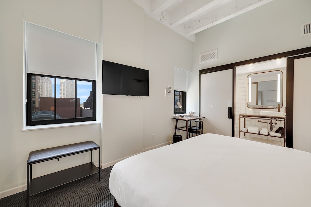 City View Cozy King - Photo 1