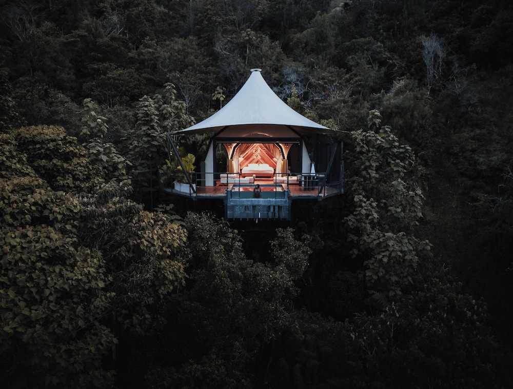 Presidential Tent photo 1