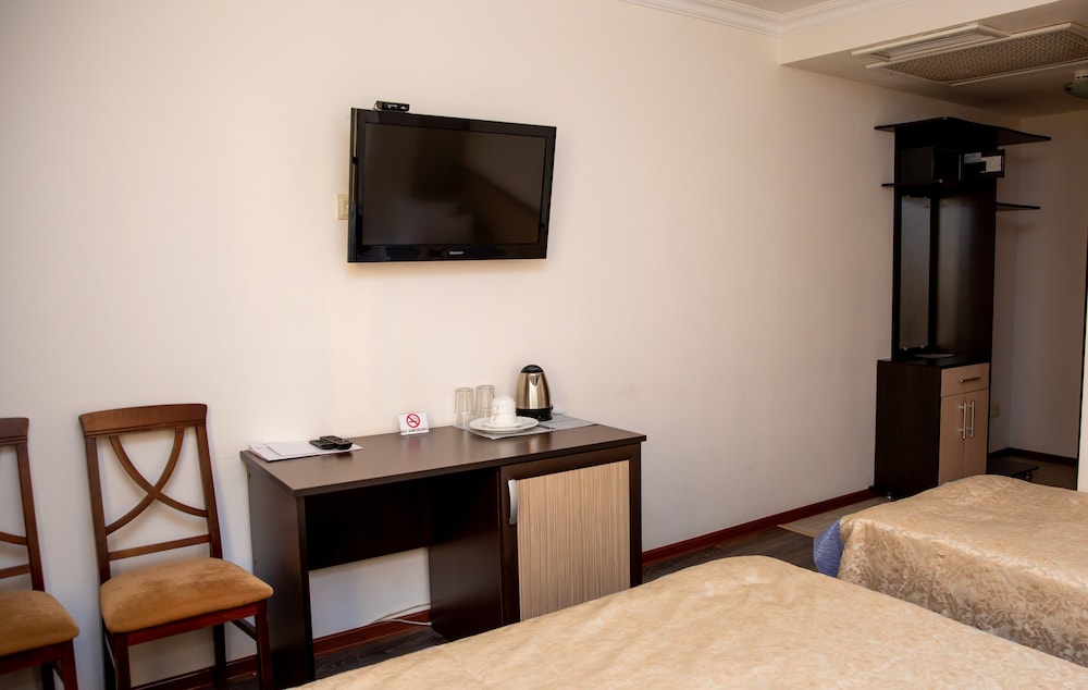 Comfort Triple Room photo 3