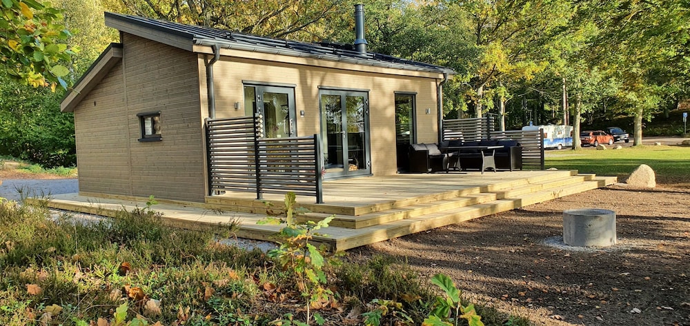 Deluxe Cottage, 2 Bedrooms, Lake View, Lakeside