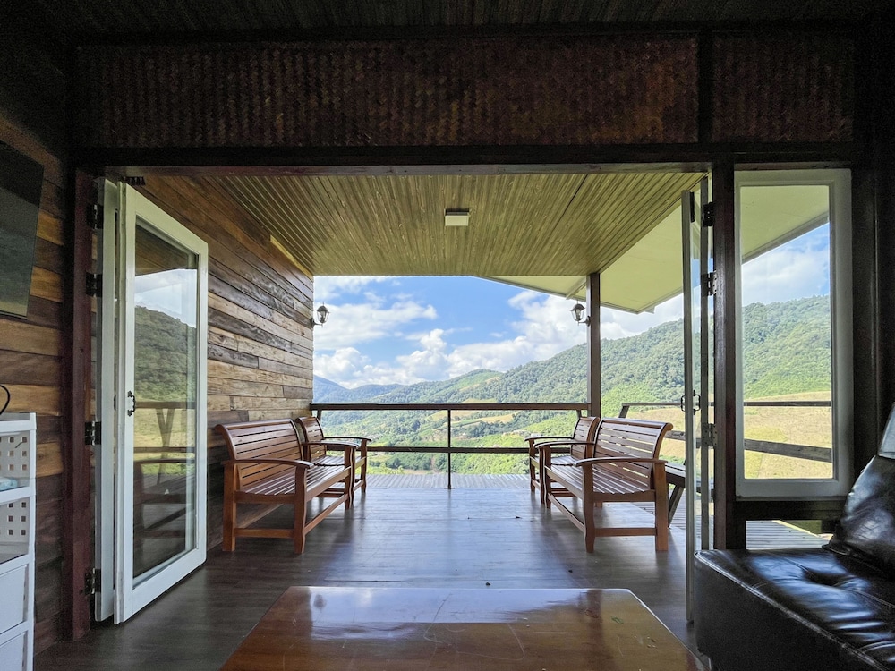 Family House (Baan L01) photo 3