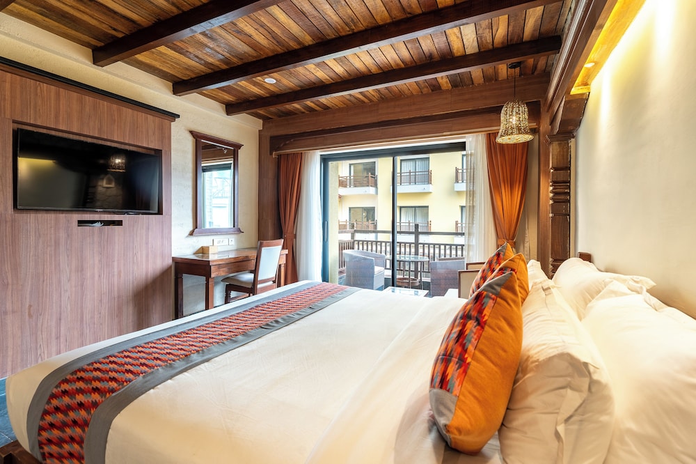 Deluxe Family Room