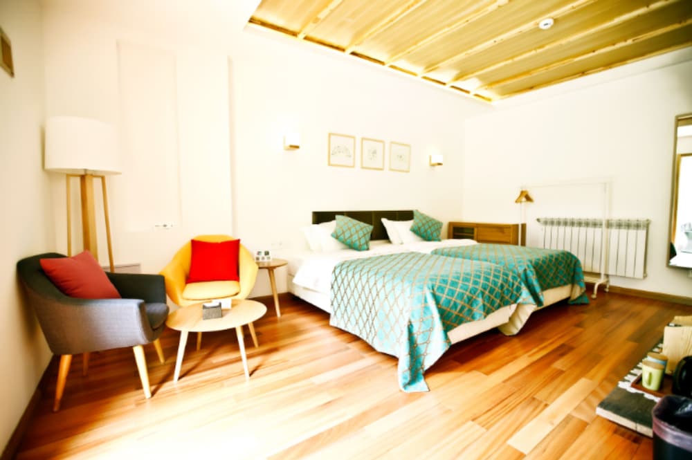 Superior Twin Room with Garden View