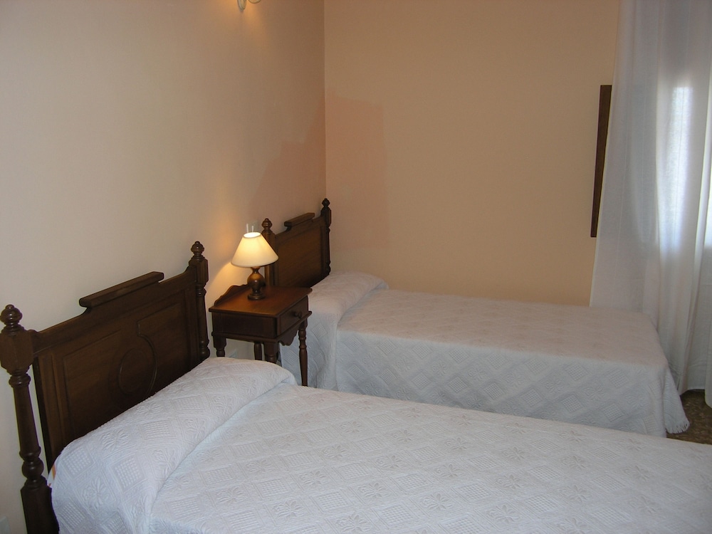 Apartment photo 3