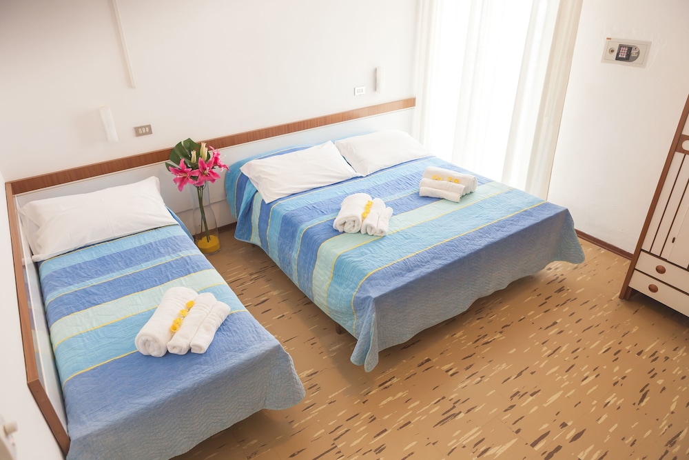 Triple Room, Sea View