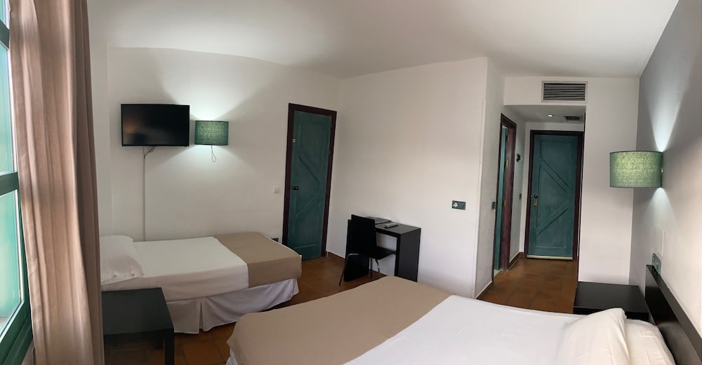 Double Room photo 3