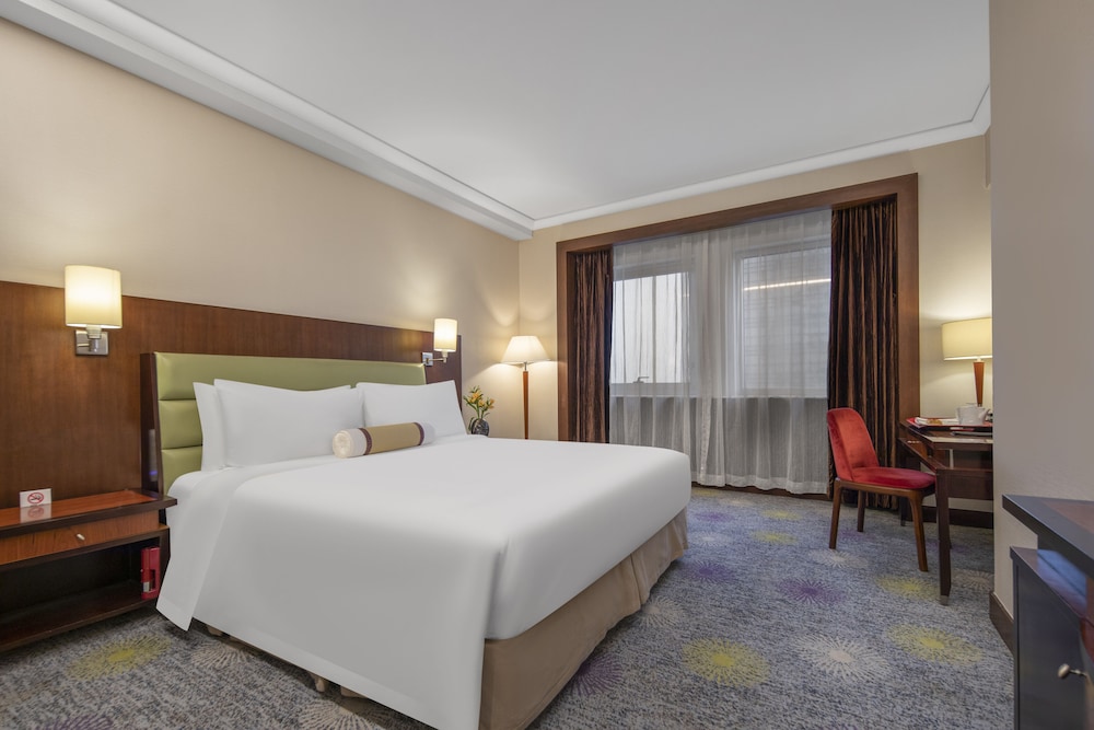 Superior Room, 1 King Bed, Non Smoking - Photo 3